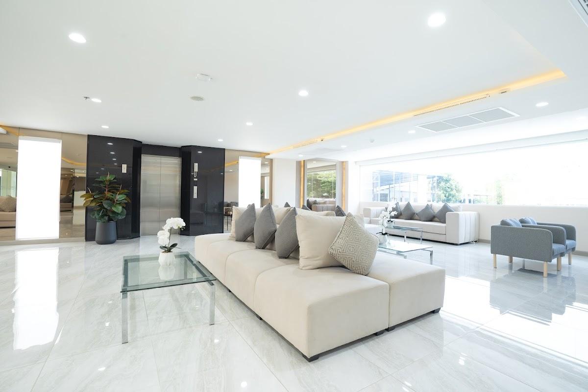Oriole Residence – photo 4