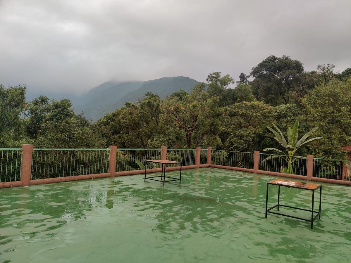 Smoky Falls Mae Fi Resort – photo 2