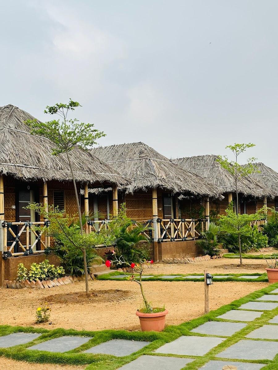 Sunny guest house Hampi
