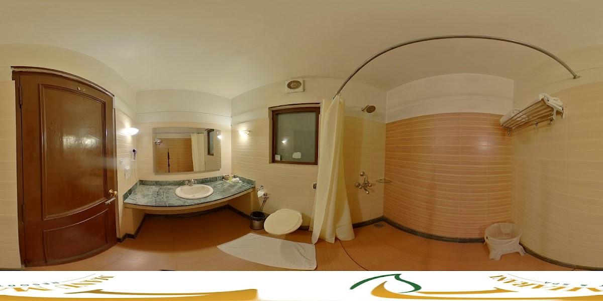 Manu Maharani Resorts & Spa
