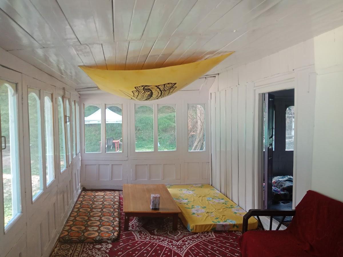 JUNGLE HOUSE KASOL – photo 1