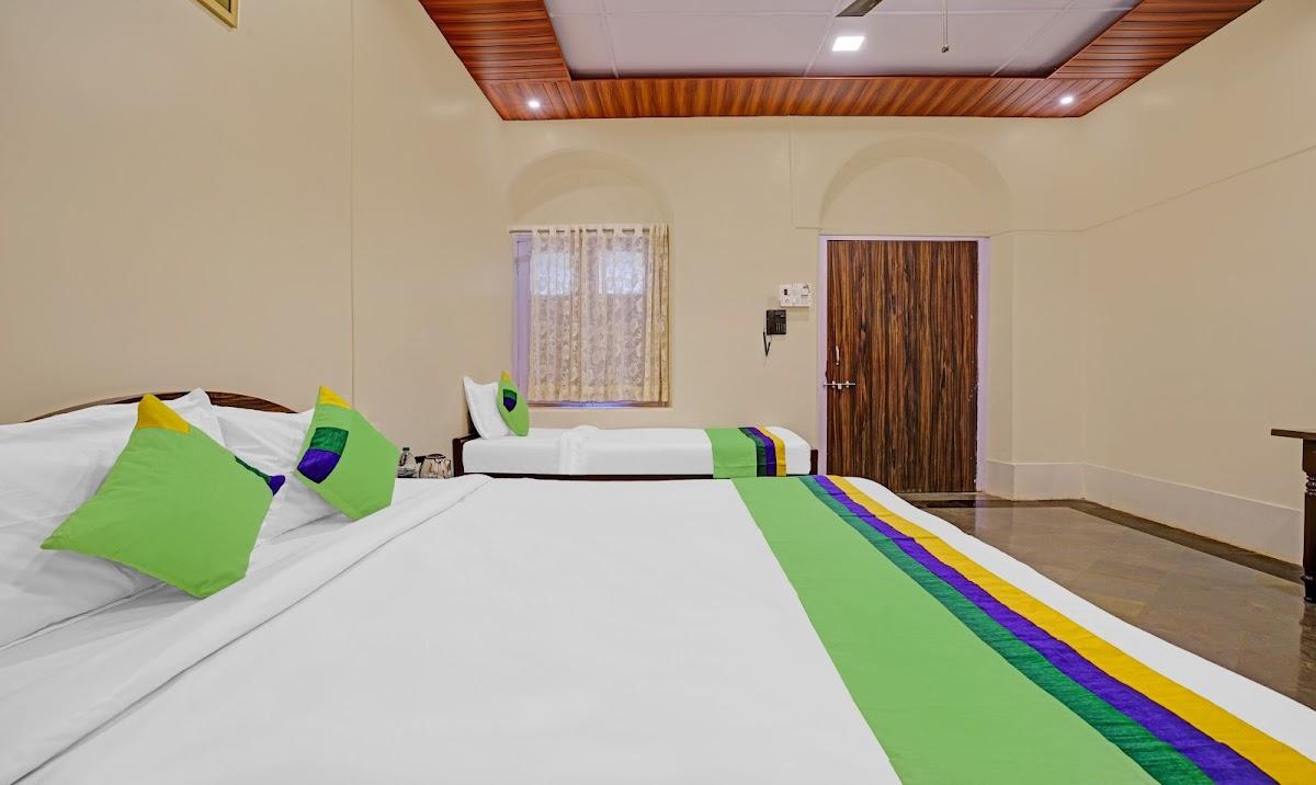 Treebo Cecil Resort Matheran With Swimming Pool – photo 1