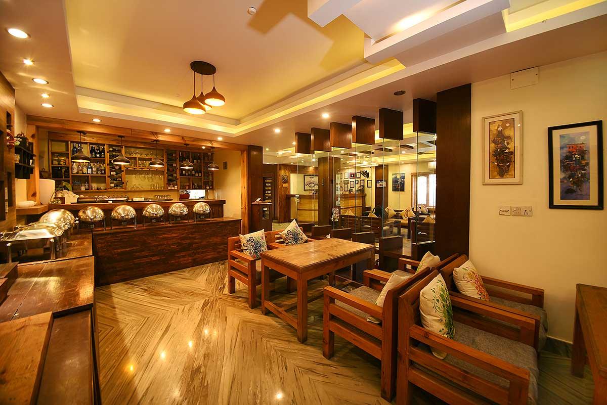 Hotel Middle Path & Spa - Hotel in Pokhara