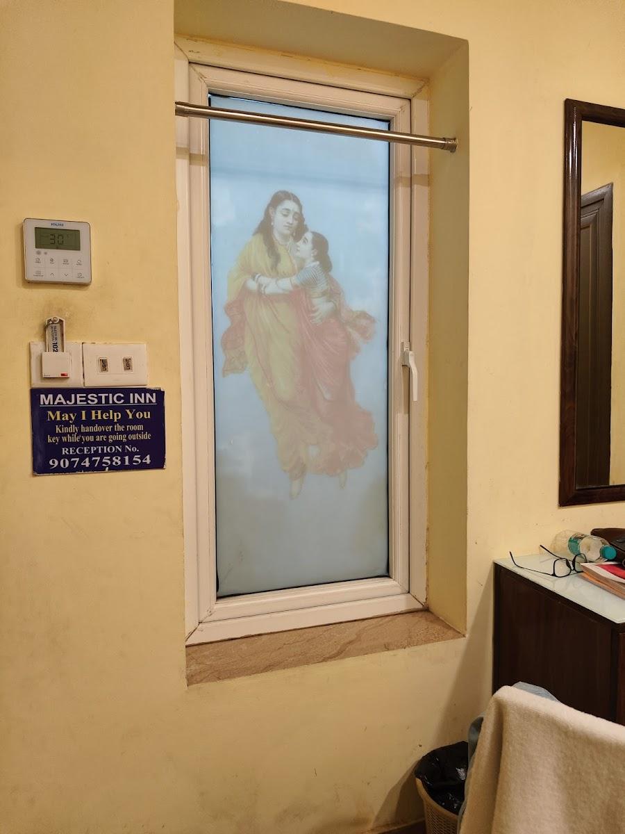 Majestic Inn Thampanoor - Hotel in Thiruvananthapuram – photo 2