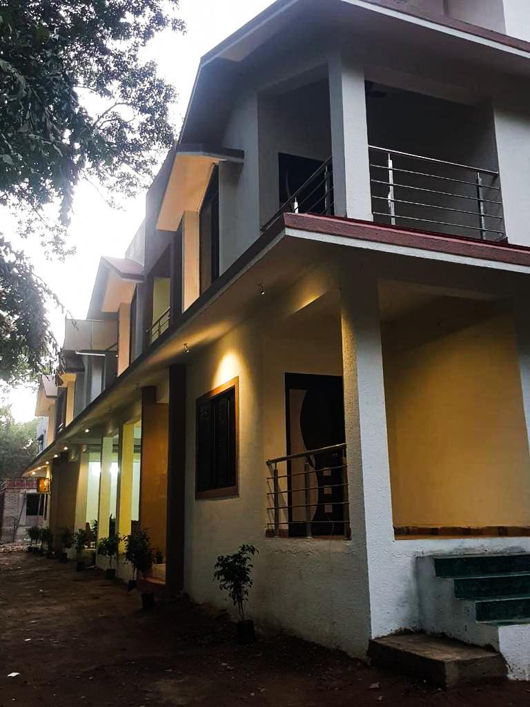 Happy Vibes Resort – photo 2
