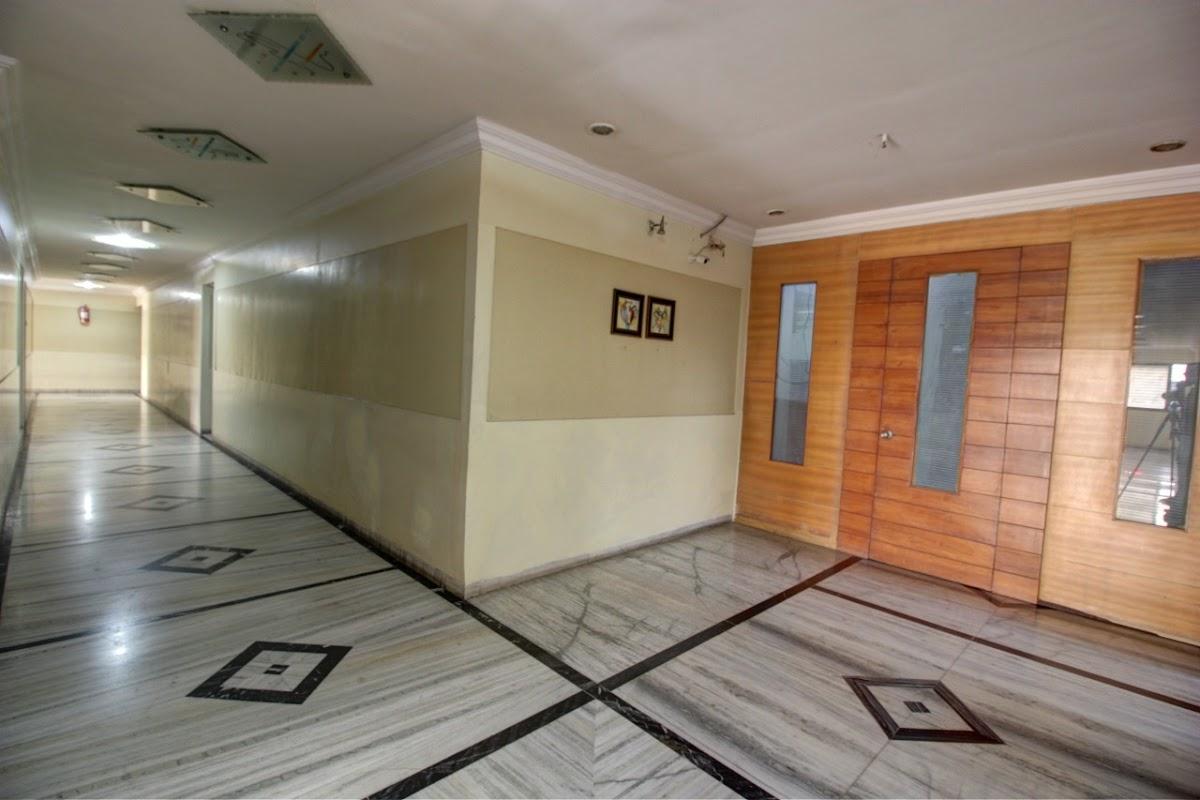 Hotel Jay International – photo 4