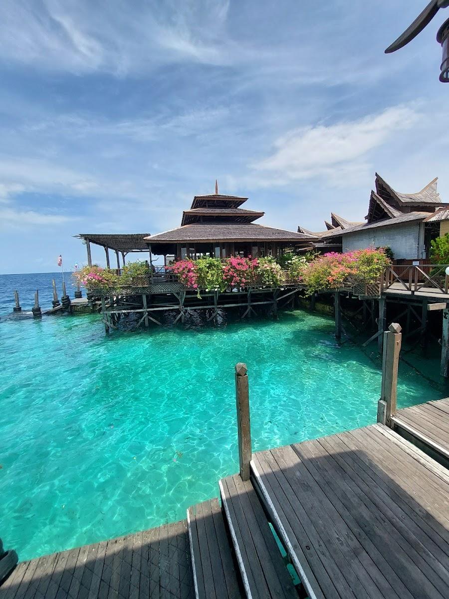 Mabul Water Bungalows – photo 3