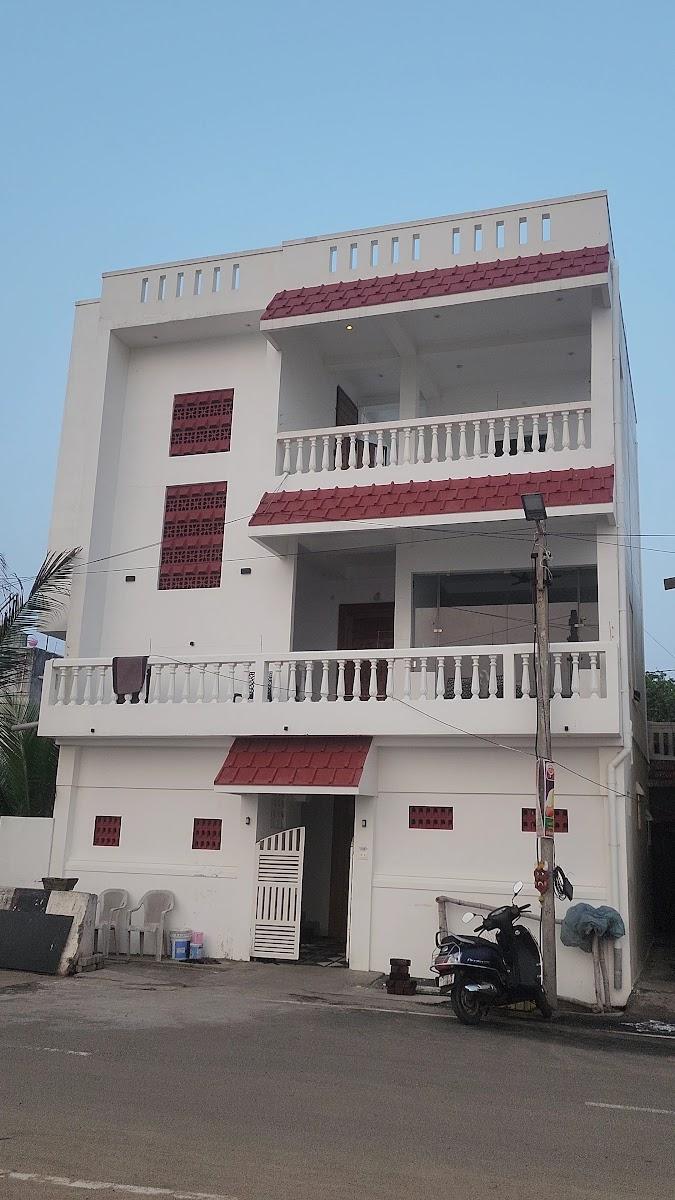 VIRTUS HOMESTAY – photo 4