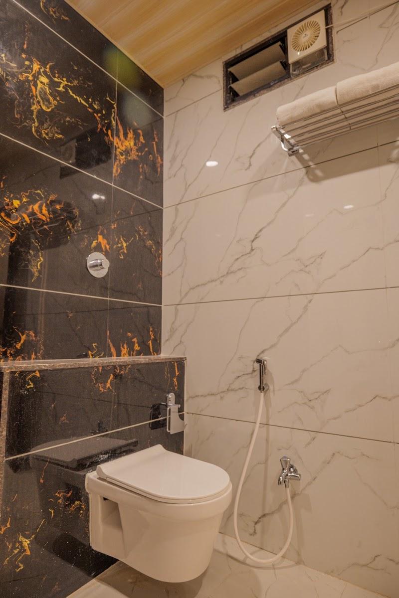 Hotel Dream Inn – photo 4
