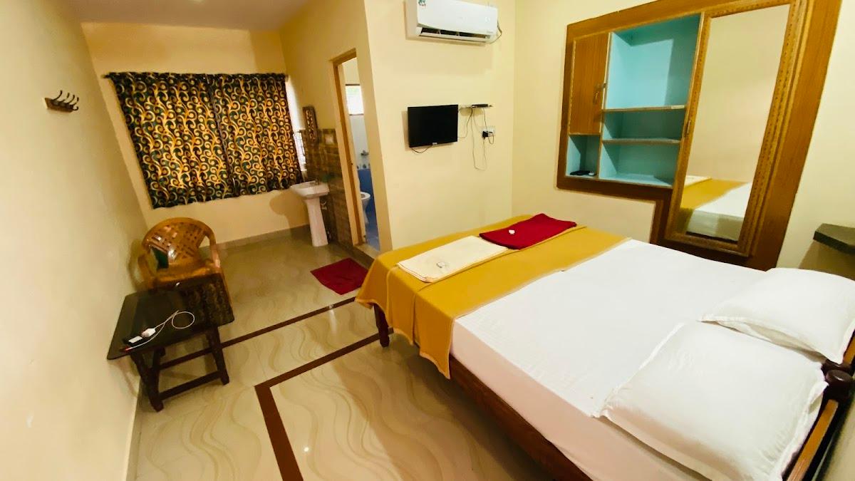 Hotel Varsha Hampi – photo 1