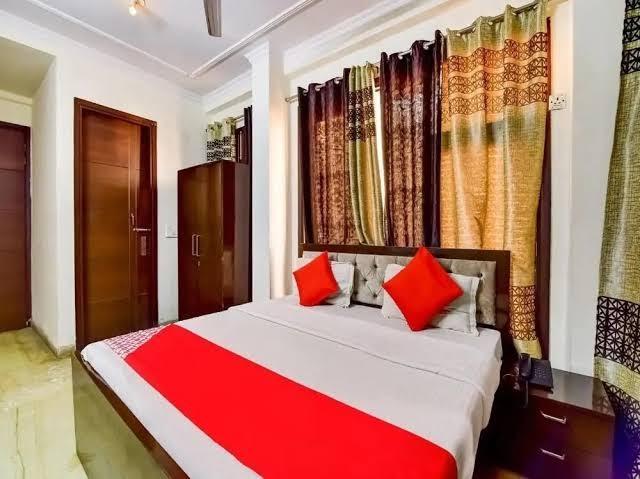 South Delhi inn - Hotel Near , Hazrat Nizamuddin Railway Station – photo 1