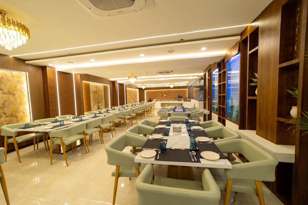 EcoXpress Satva Varanasi (Vegetarian with all Options) – photo 1