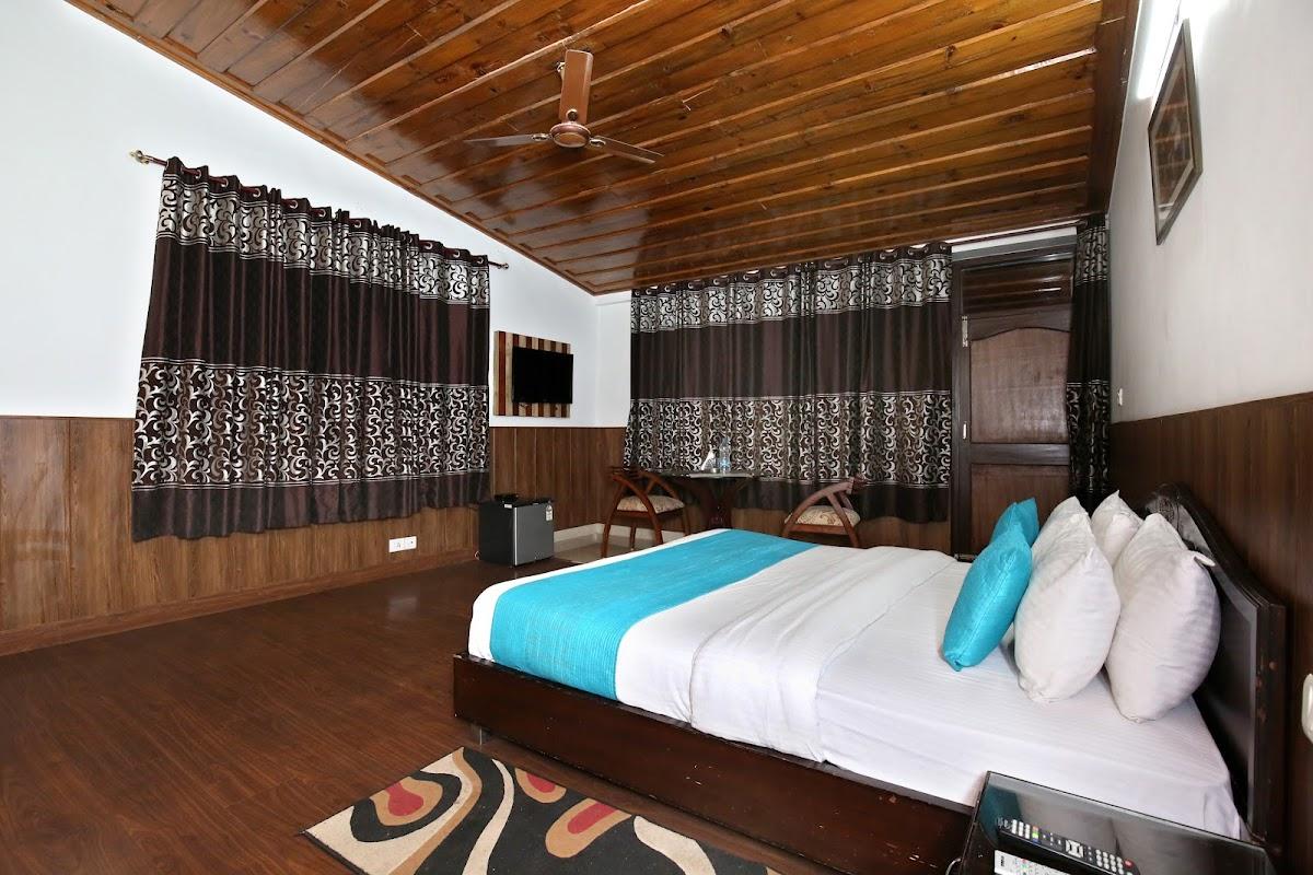 Blossom Resort Kasauli (9015016085) – photo 1