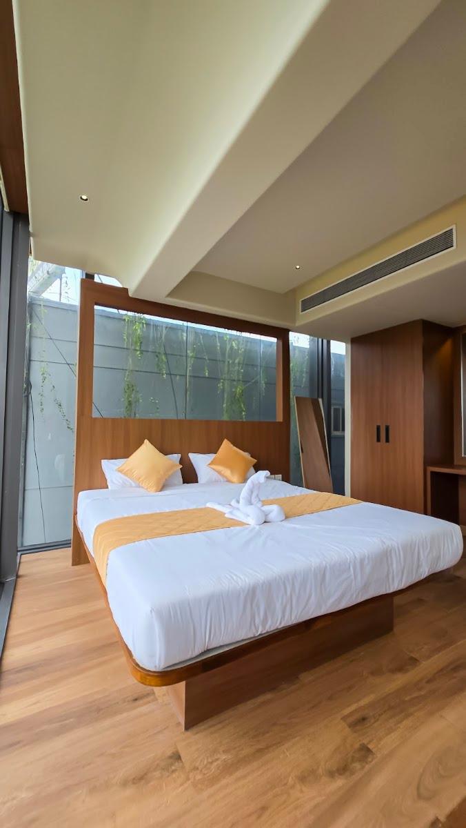 Hotel Amigos – photo 1