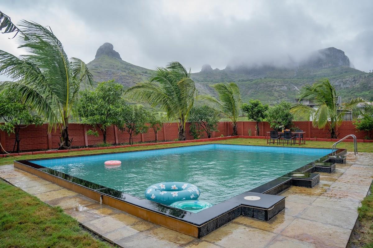 The Brick mansion Luxurious Villa in Nashik – photo 1