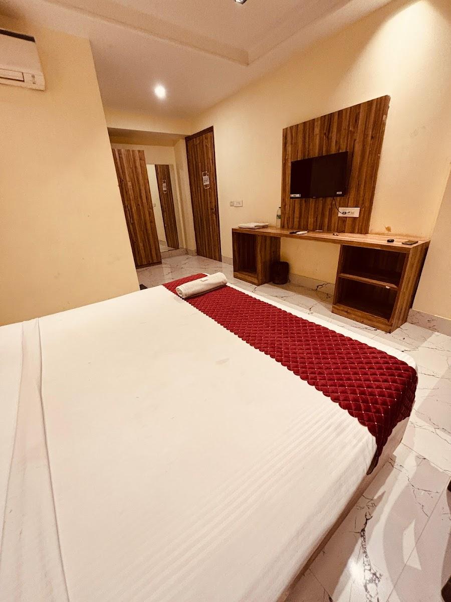 Hotel Goodluck House Near Delhi Airport – photo 1