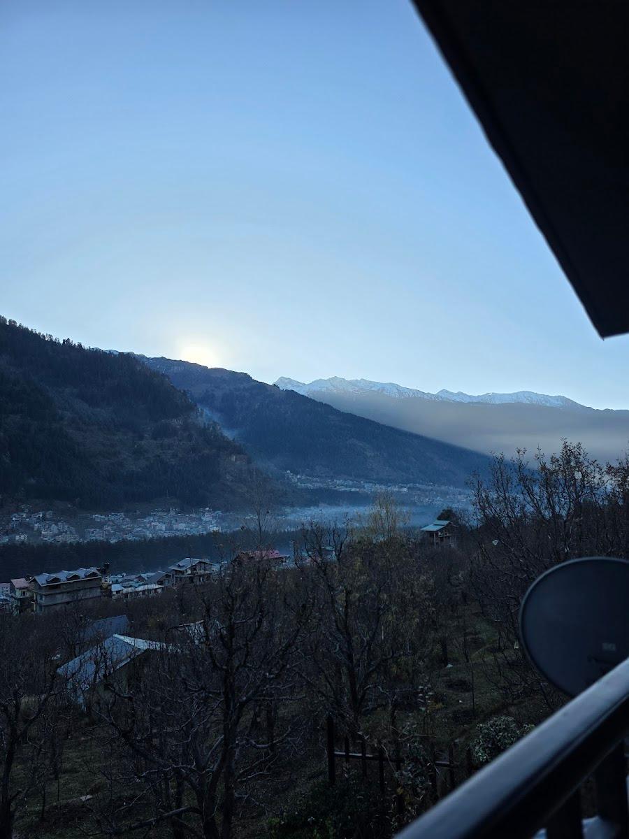 The Himalayan – photo 3