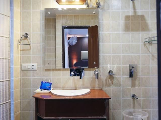 DLS Hotels The Rock Castle – photo 4