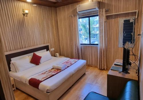 Hotel The Mountain View Tapovan by TreeTown Hospitalty – photo 1