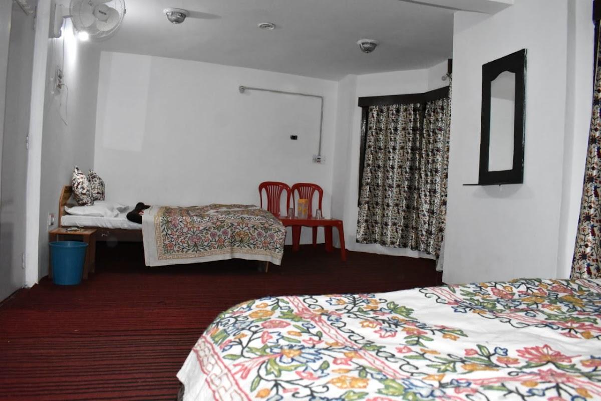Snow Peak Guest House PAHALGAM – photo 2