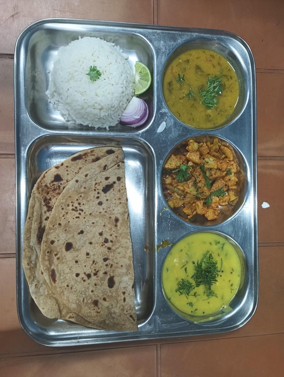 Bajirao Saoji Bhojnalaya – photo 1