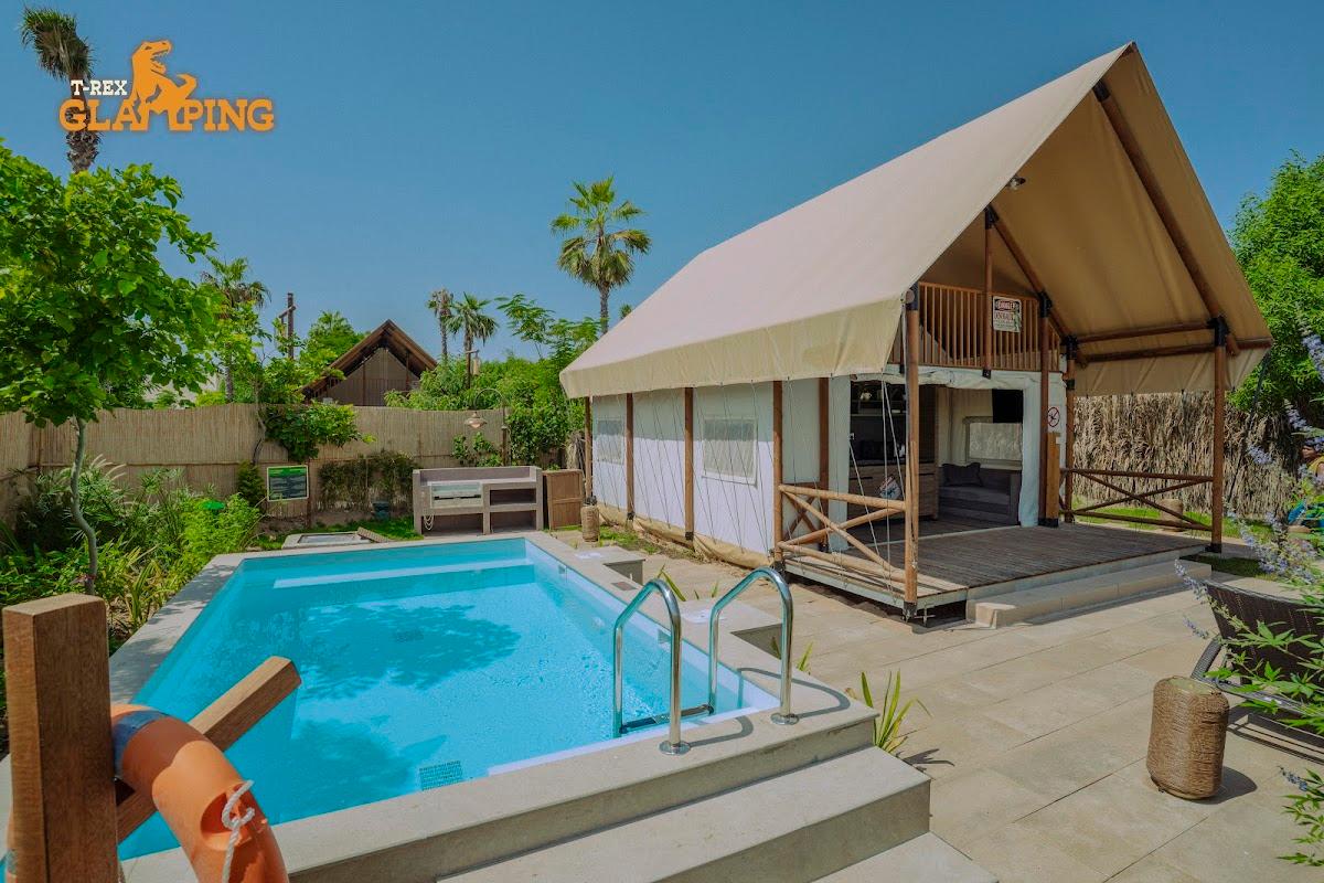 T-Rex Glamping Dubai – photo 1