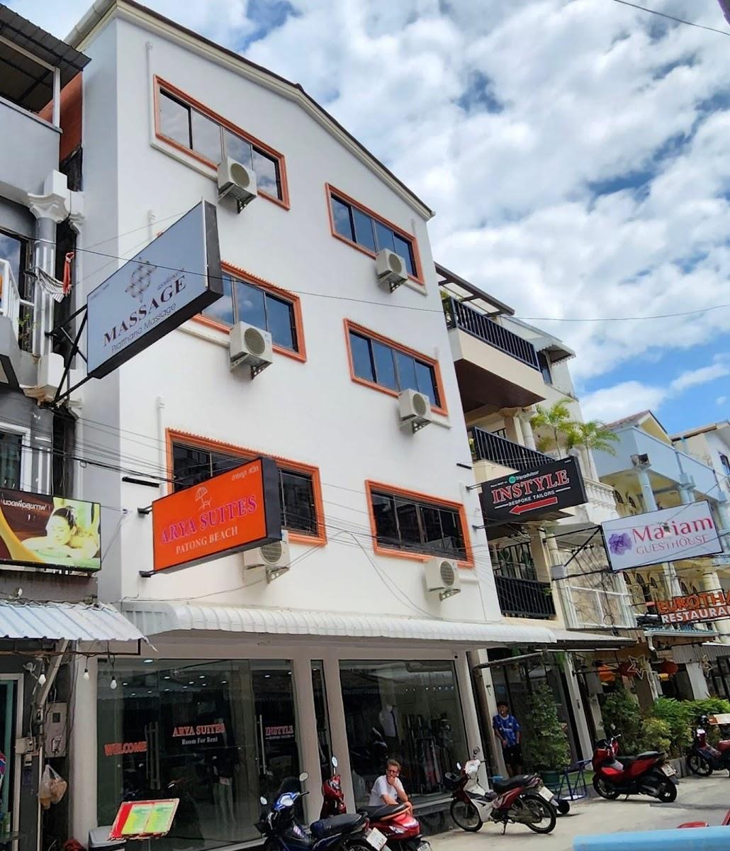 Arya Suites Patong Beach – photo 3