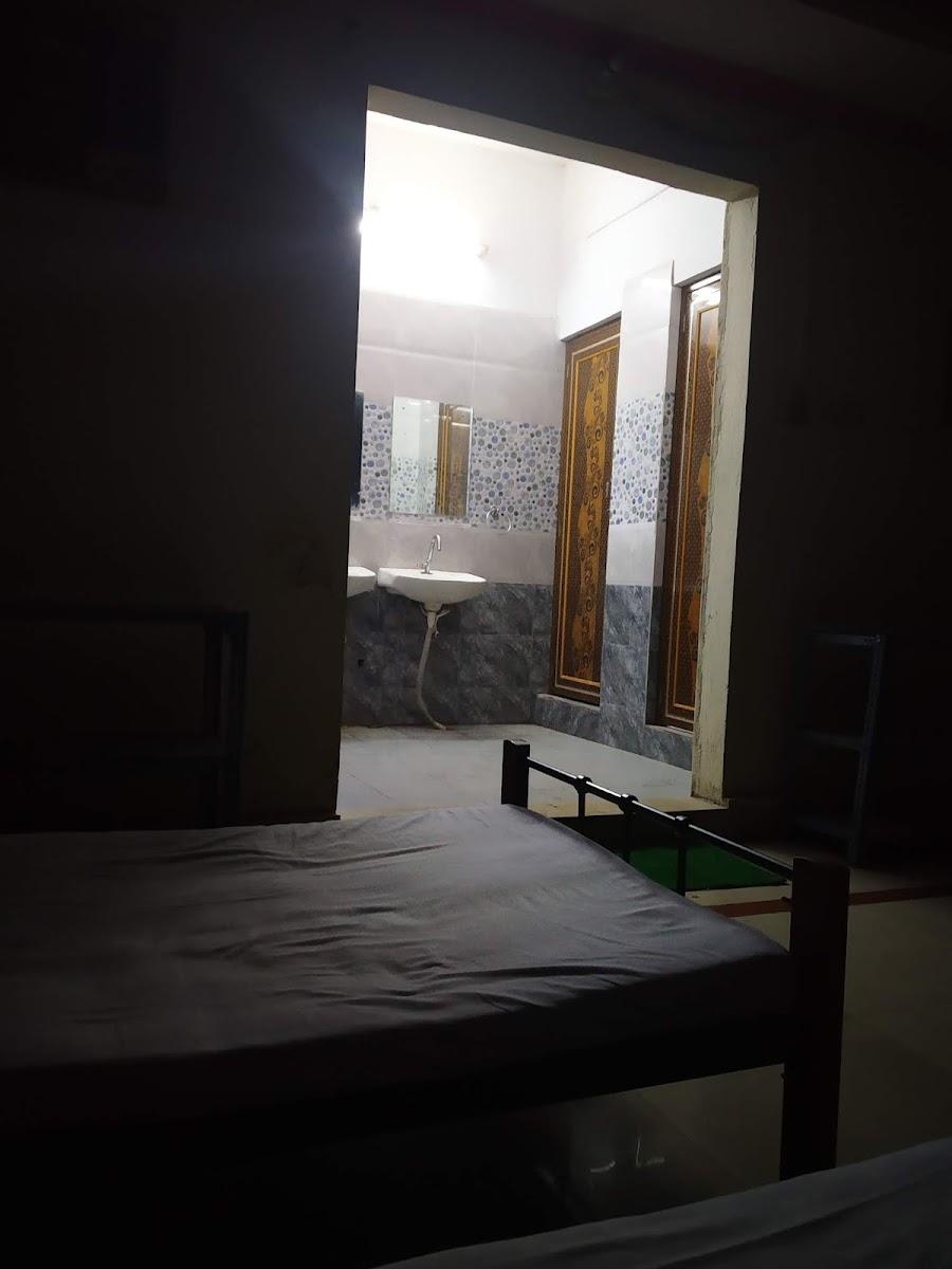 Bhubaneswar Railway Station Retiring Rooms (Yatri Niwas) – photo 1