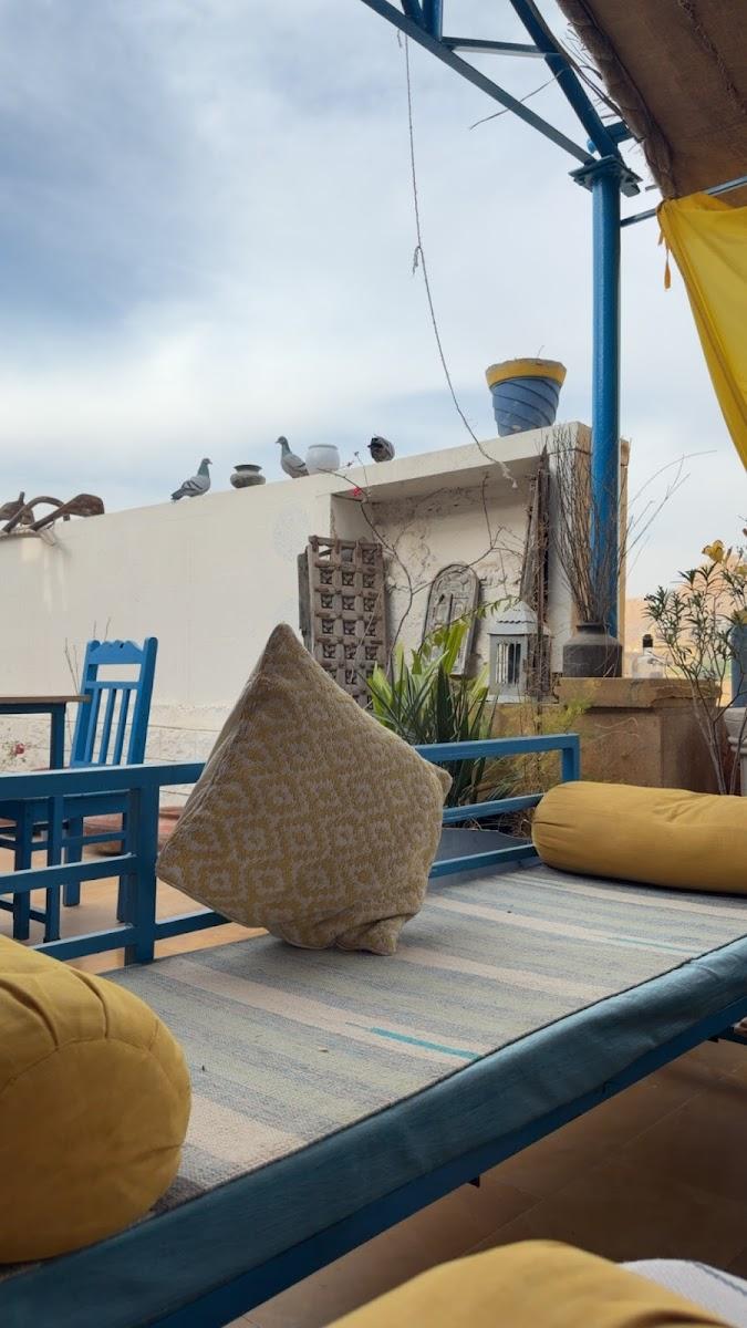 Jaisalmer Hostel Crowd – photo 3