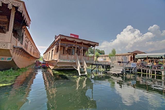 OYO Miss America Group Of Houseboats – photo 1