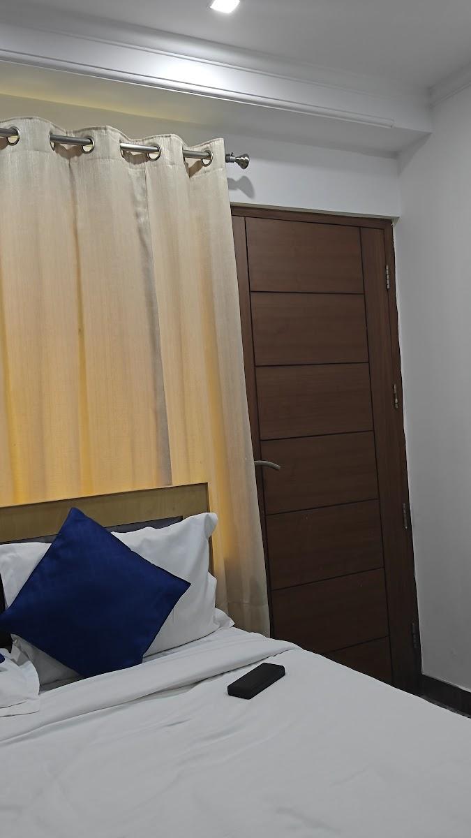 Hotel Dh – photo 3