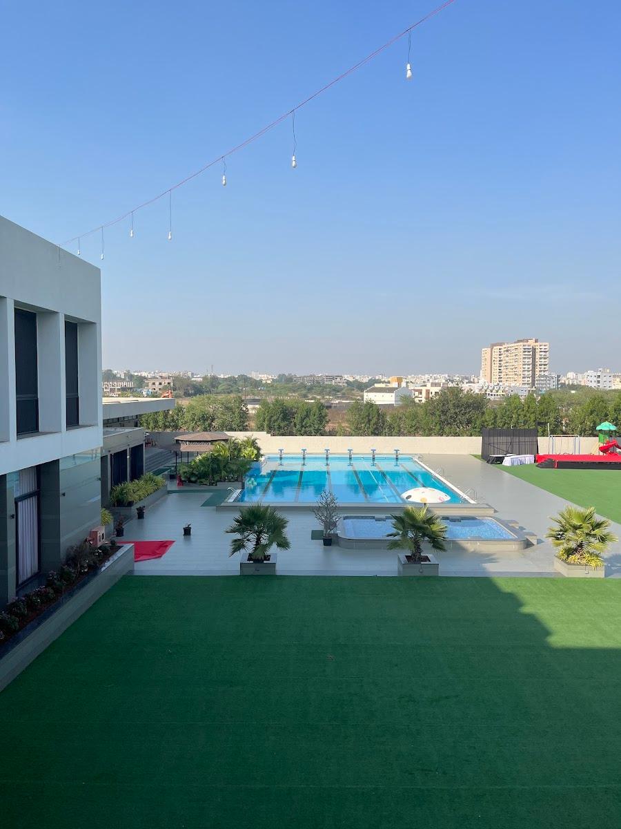 The SSK WORLD Resort & Spa – photo 2