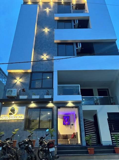 Hotel Dream Inn – photo 1