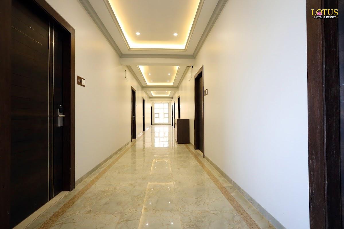 Lotus Hotel & Resort – photo 1