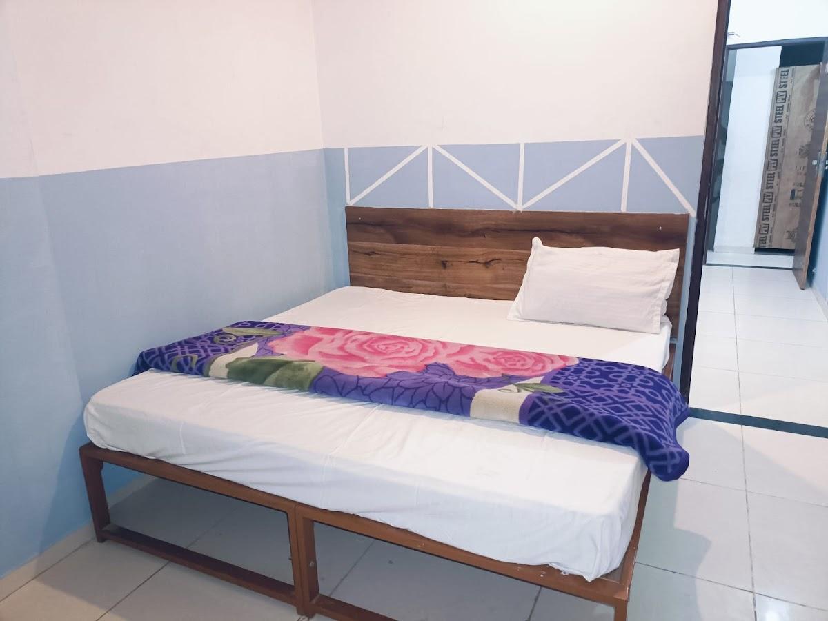 HOTEL BLUE APPLE KHATUSHYAMJI – photo 2
