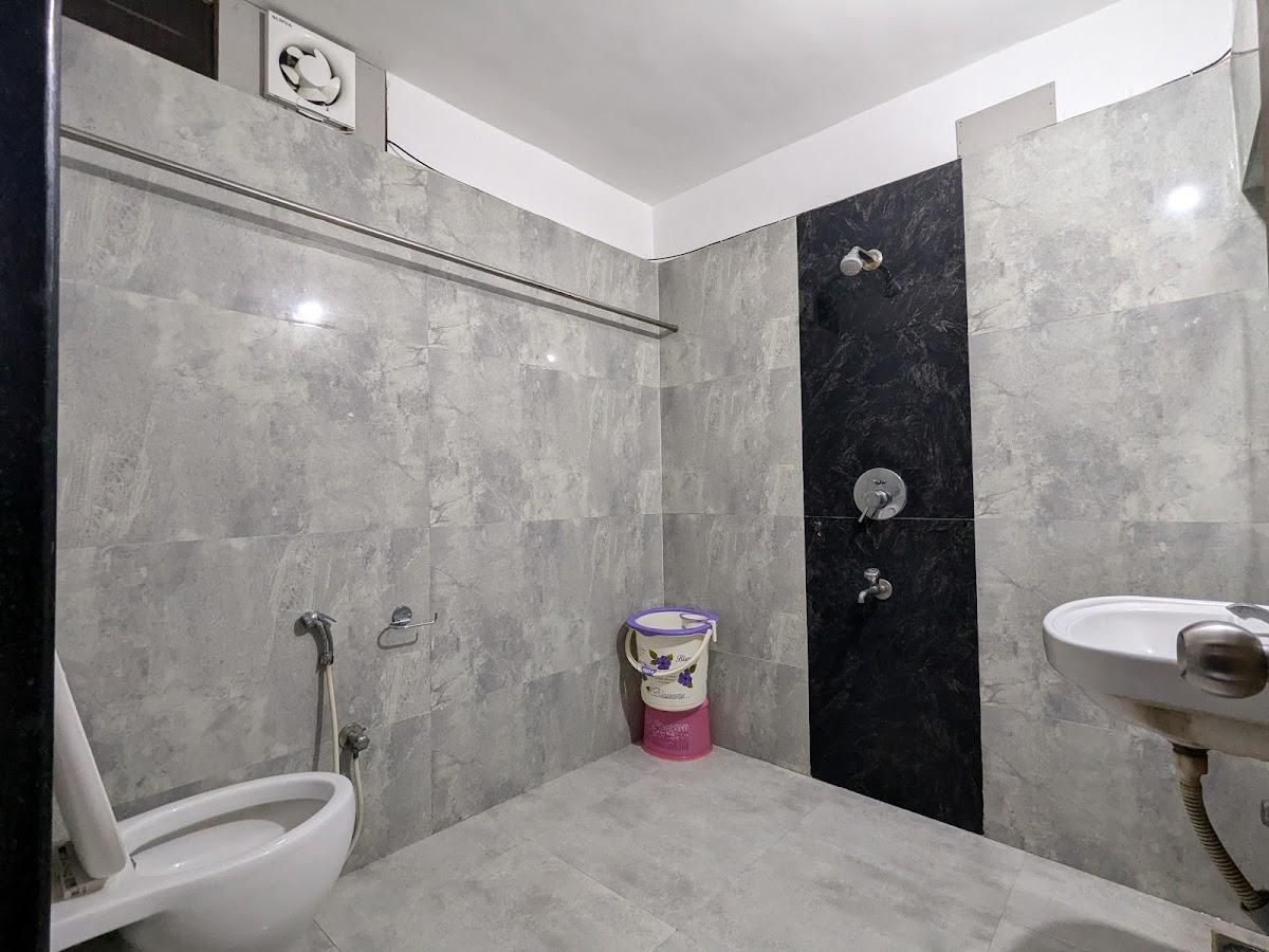 Hotel Shivneri – photo 3