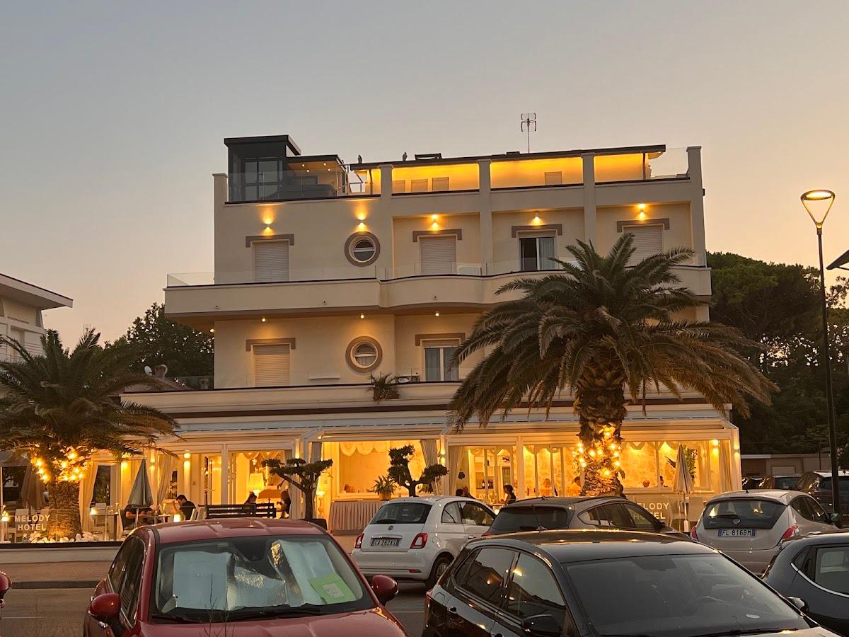 Melody Hotel – photo 4