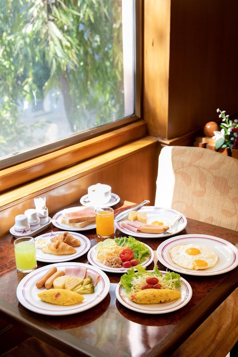 Ariston Hotel Bangkok – photo 4