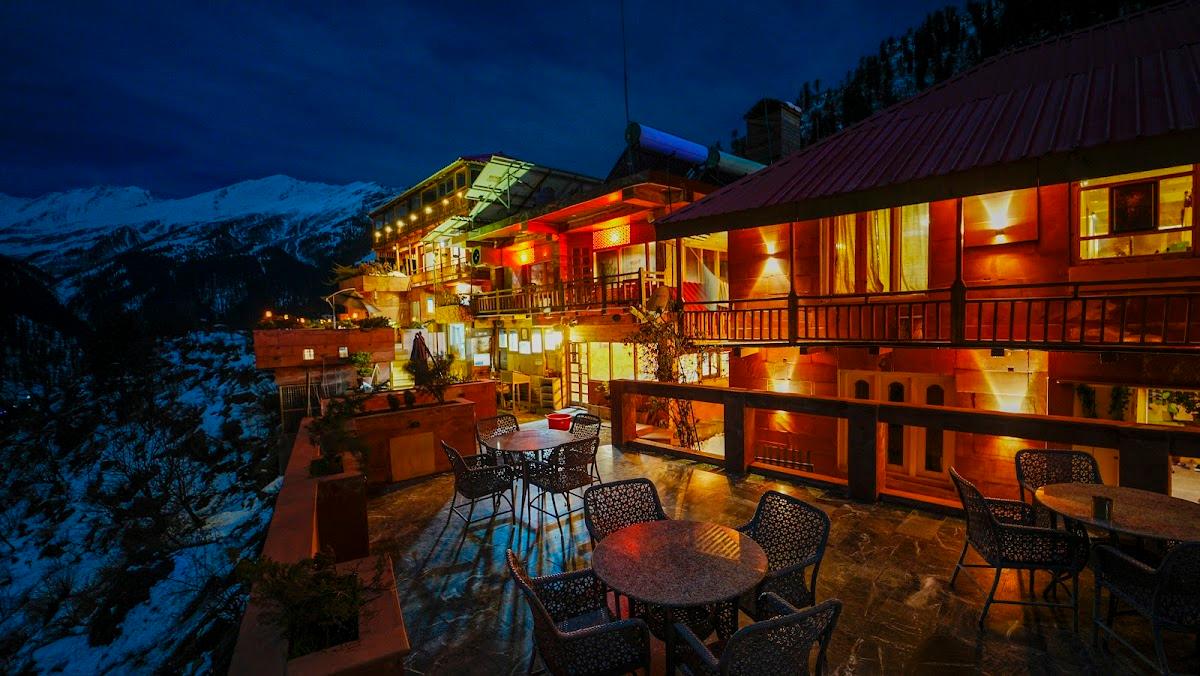 Pinki didi’s The Last Resort and cafe 360 ° – photo 1