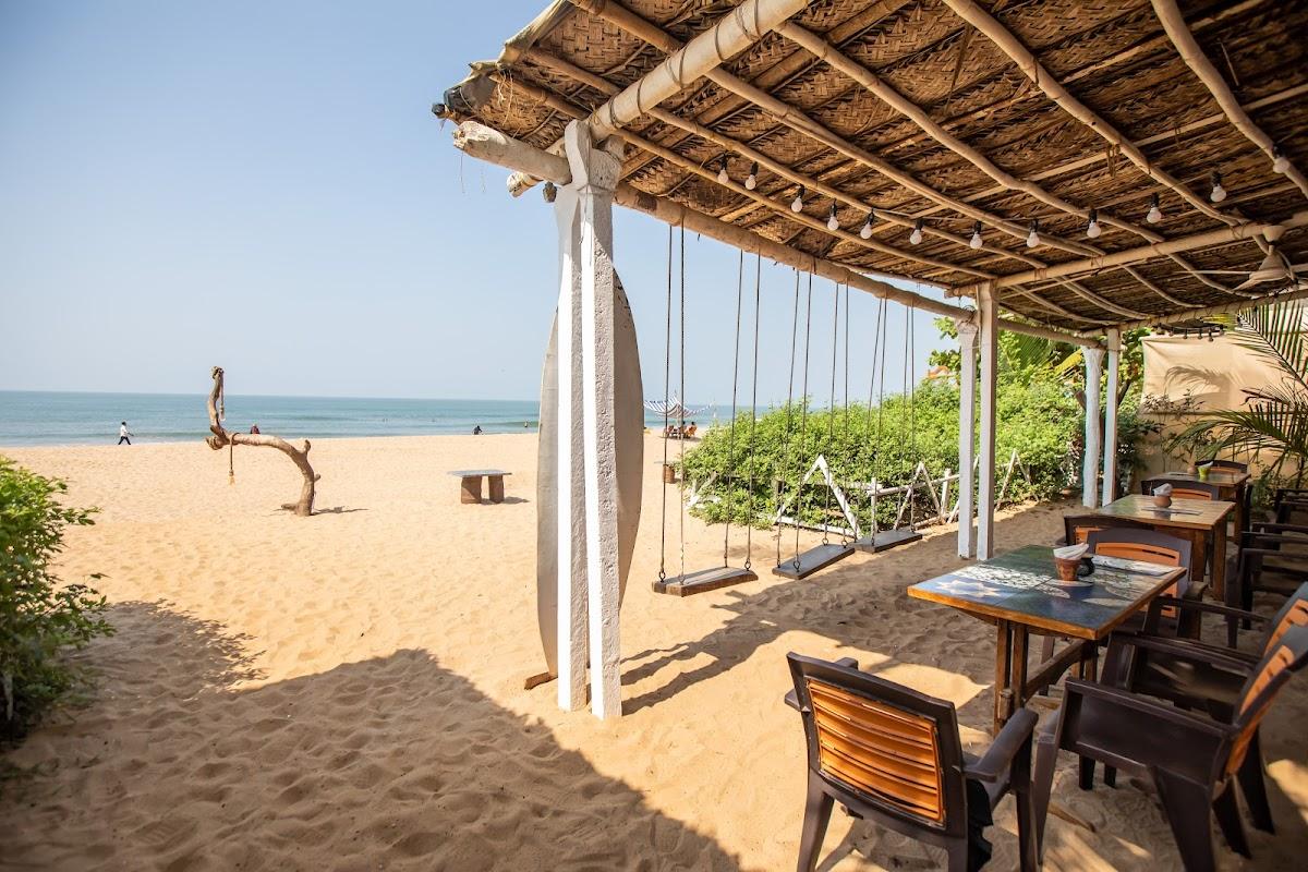 Sunset Cafe Beach Stay