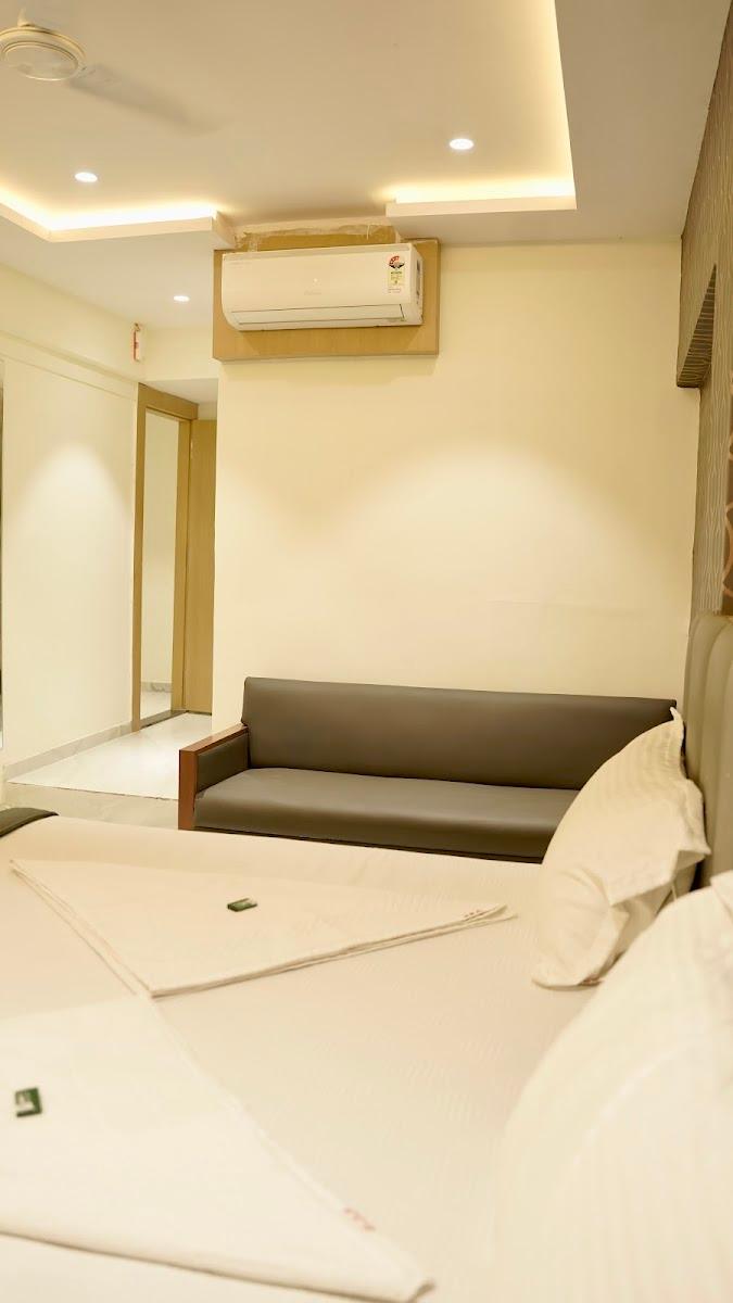 Hotel Royal Galaxy – photo 2