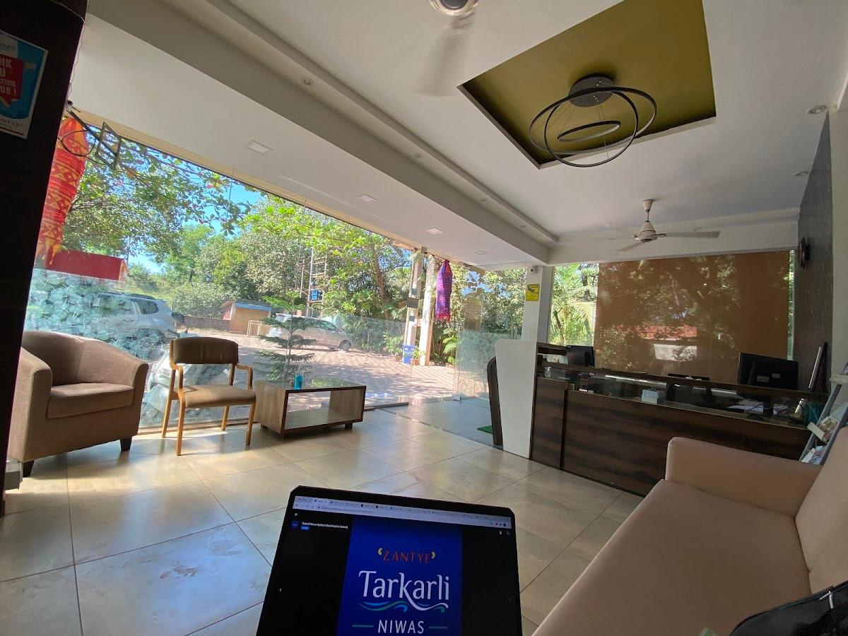 Tarkarli Niwas Nyahari