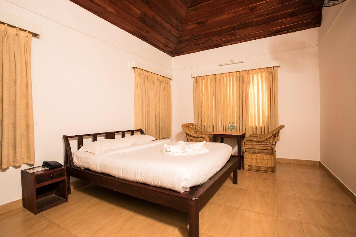 Crescent Family Resort