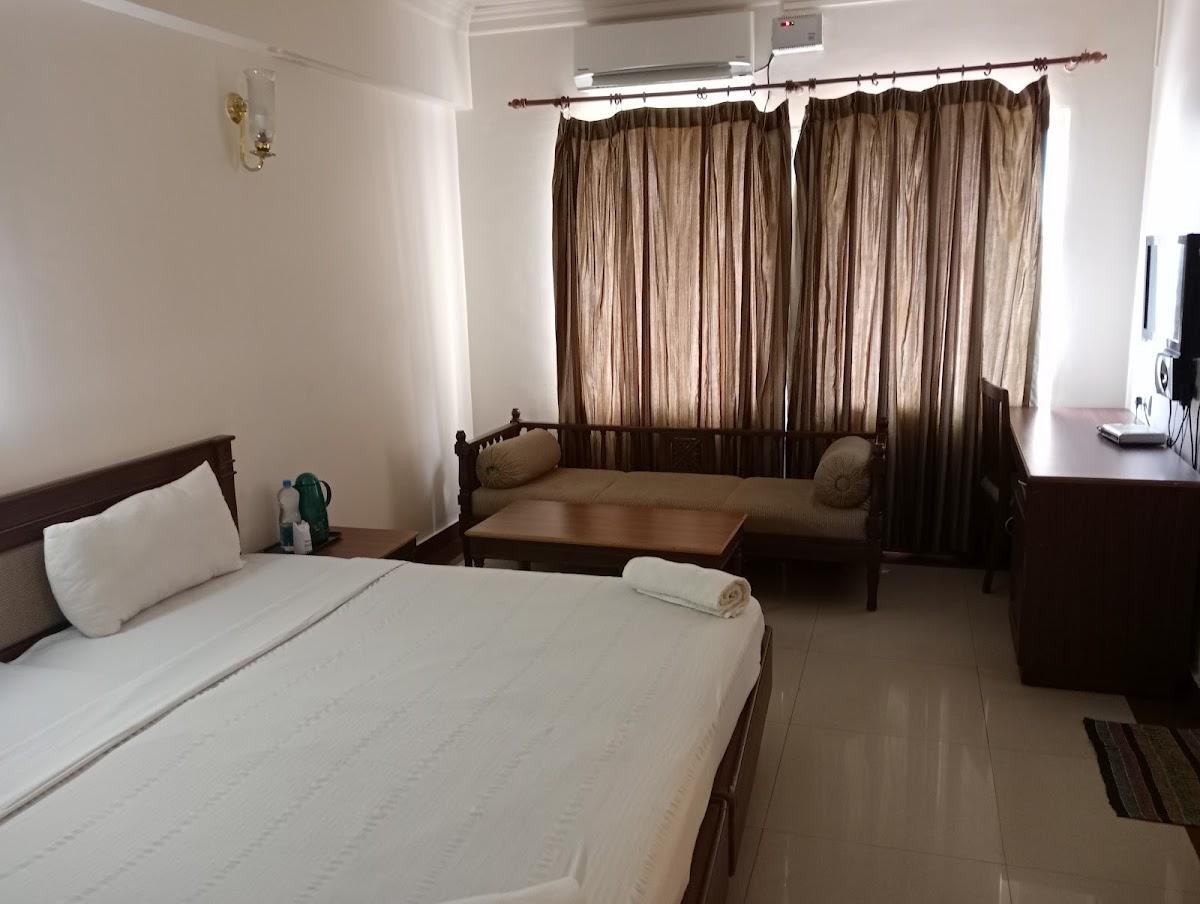 Diwans Court Hotel – photo 2