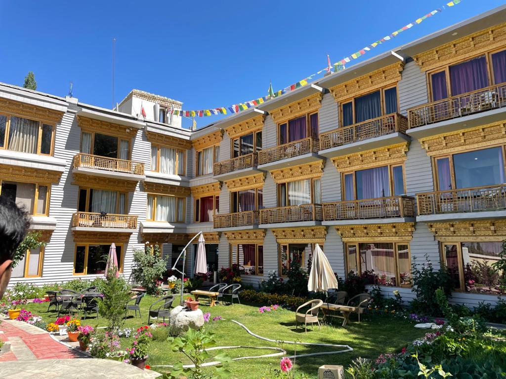 Yarab Tso Hotel – photo 2