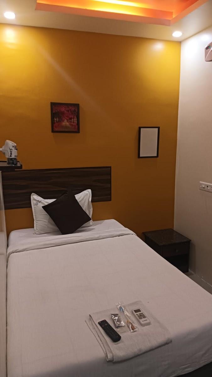 MANIS RESIDENCY – photo 3