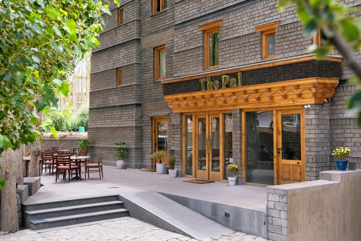 Pal Hotel – photo 2