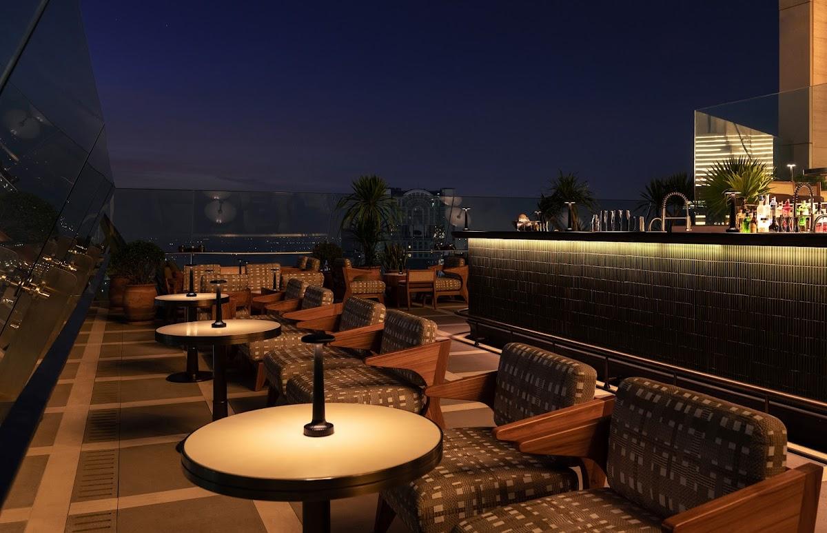 Dusit Thani Bangkok