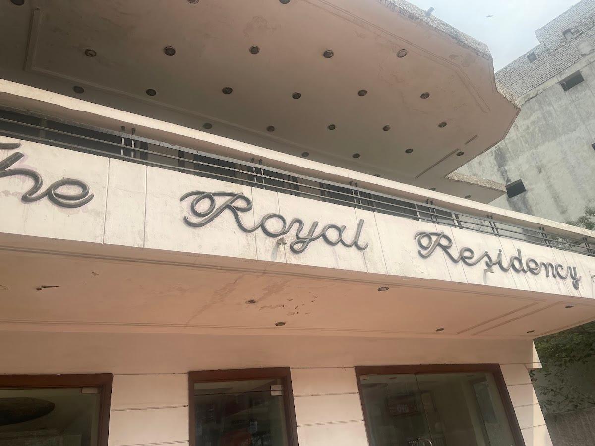 The Royal Residency Hotel – photo 3
