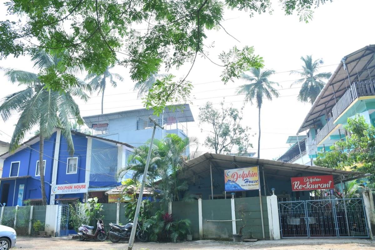 Dolphin House Beach Resort – photo 3
